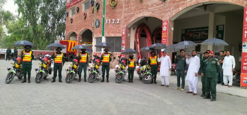 Provision of Heatwave prevention Kits to Rescue 1122 Field Worker having excessive exposure to sunlight in UHI, printed with messages in District Layyah